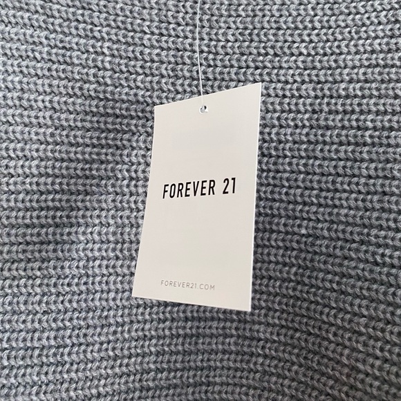 Ribbed Off-Shoulder Sweater - Picture 5 of 9